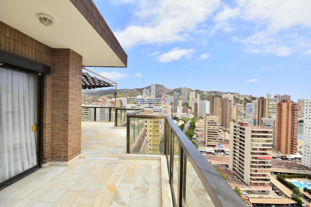 Ferienwohnung Atico Con Gran Terraza Benidorm Exterior foto